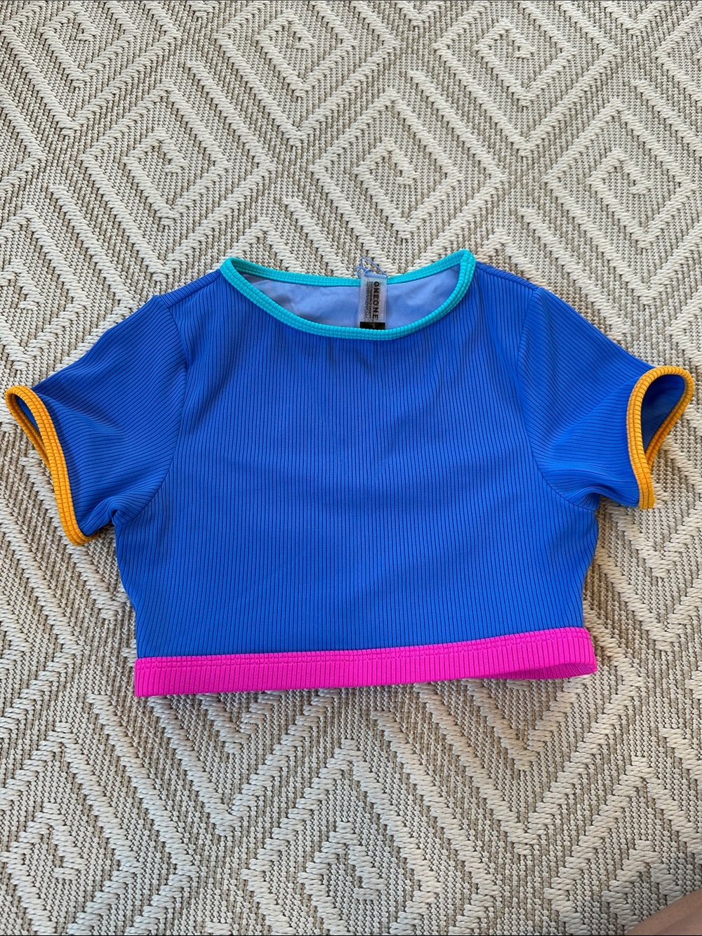 ONEONE Brenda Crop Surf Top